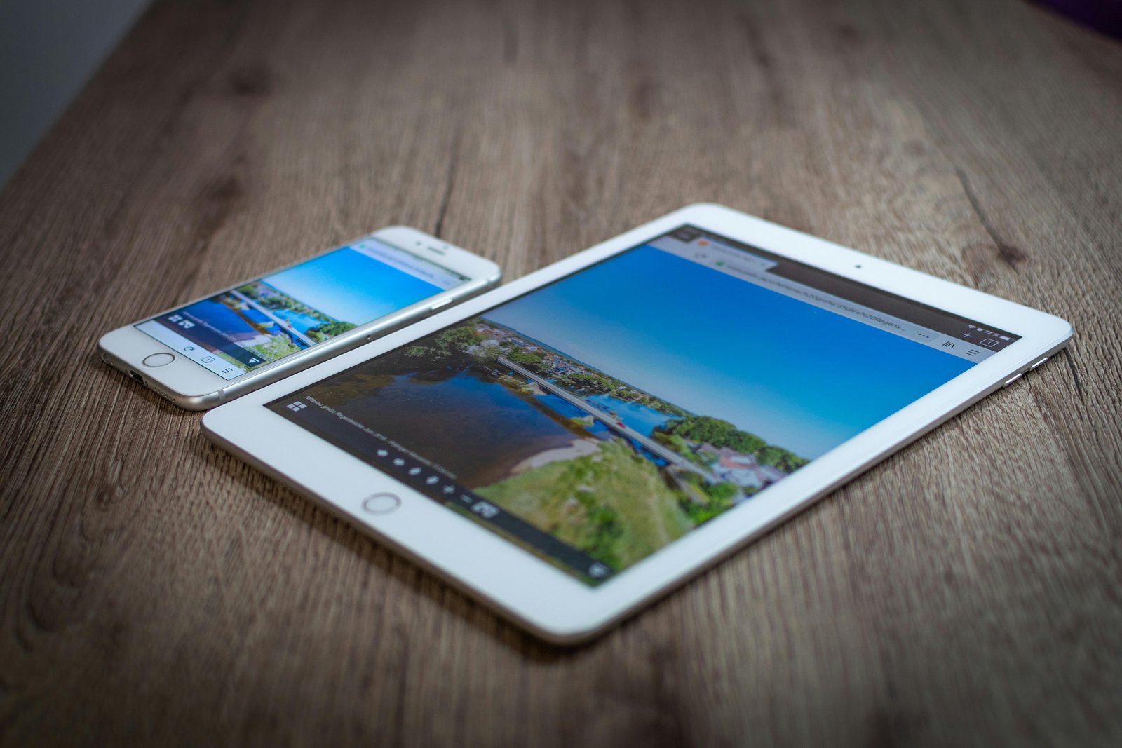 Smartphones & Tablets